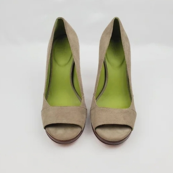 Boden Real Leather Taupe Heel Pumps Size 38/8 - Picture 9 of 10